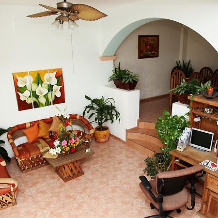 Hostal Casa Blanca Comala ภายนอก รูปภาพ