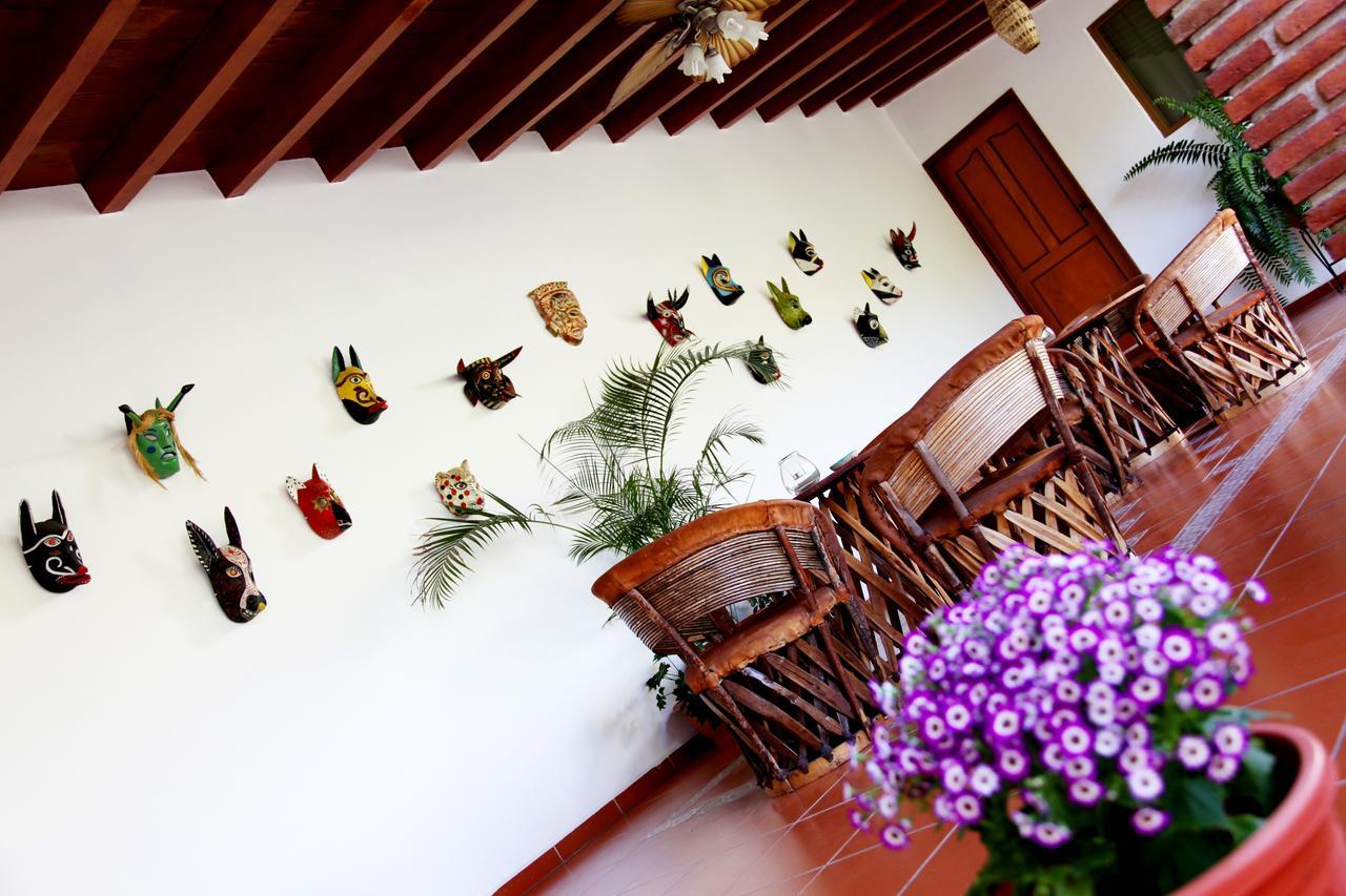 Hostal Casa Blanca Comala ภายนอก รูปภาพ
